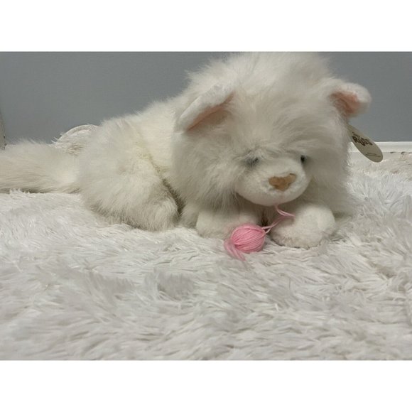 Vintage Russ Persian White Cat Plush W/ Yarn Ball 14”